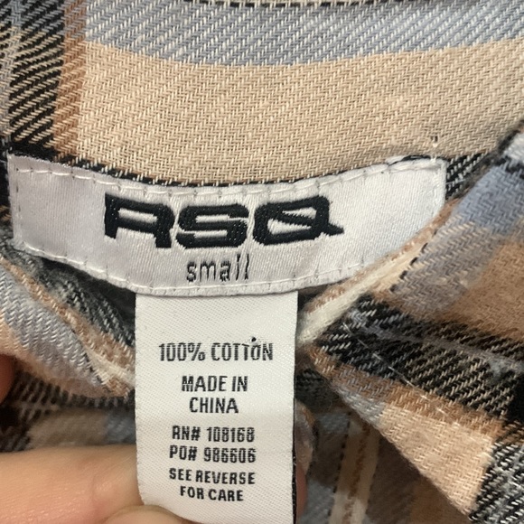 RSQ Plaid button down top - Picture 3 of 5